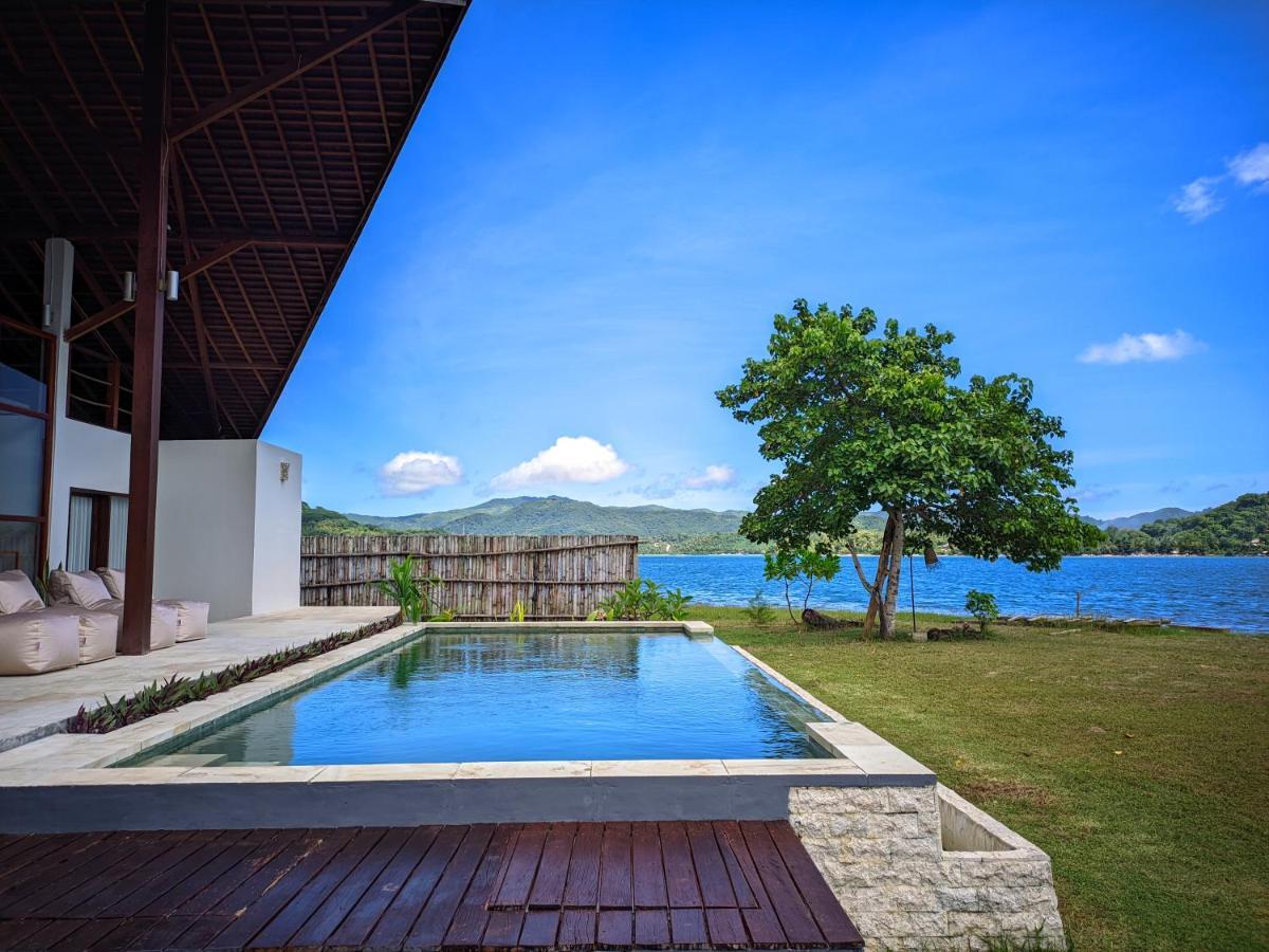 The Club Villas Lombok Sekotong Exterior photo